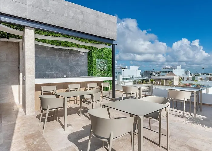 Apartment Modern & Cozy With Rooftop Pool & Gym *